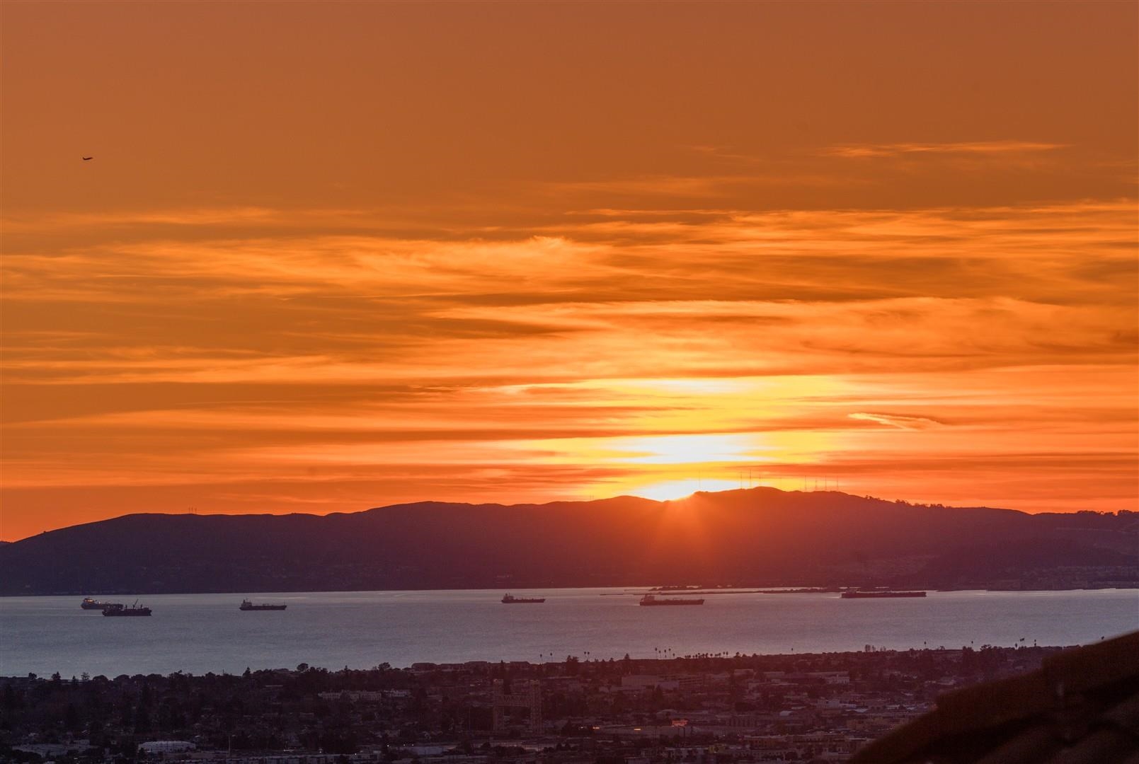 4630 Redwood Road Oakland, CA 94619 - Photo 57 of 58