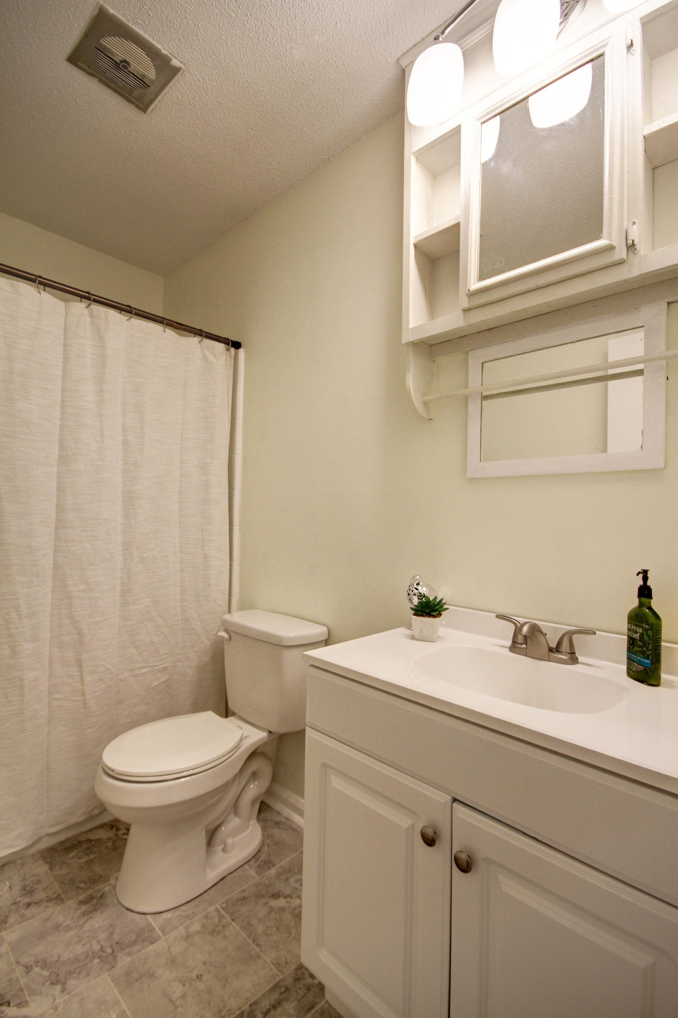 7650 Chippendale Road North Charleston, SC 29420 - Photo 14 of 24 7650 Chippendale_Bathroom 1