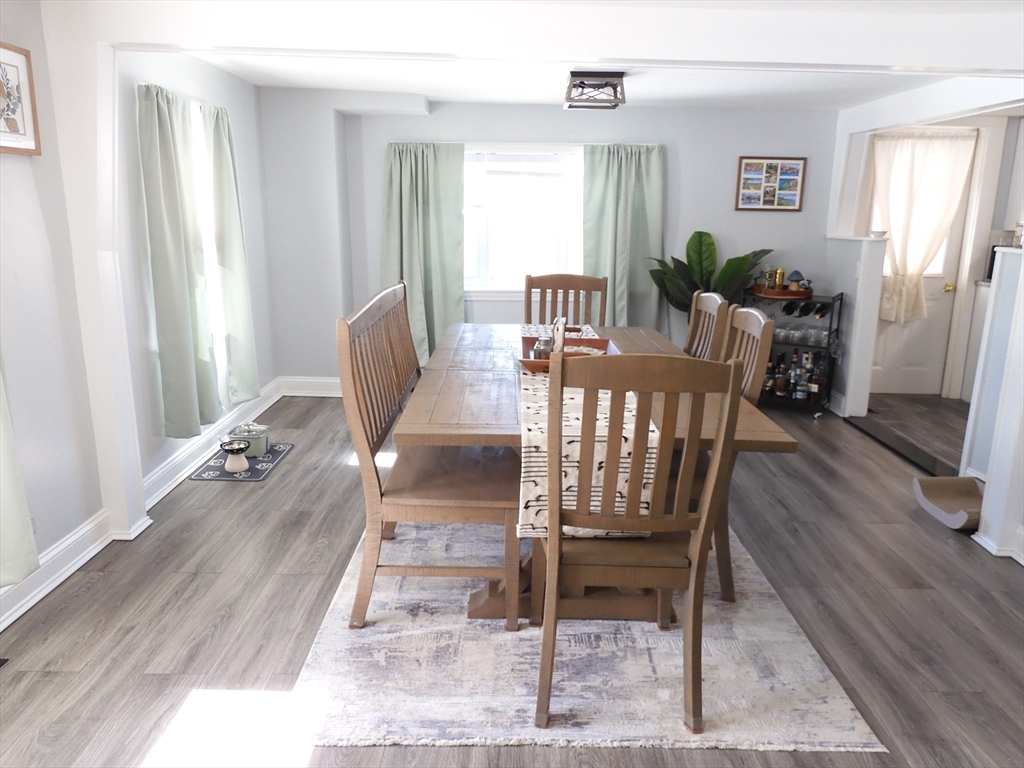 19 South Hunt Road Amesbury, MA 01913 - Photo 11 of 29