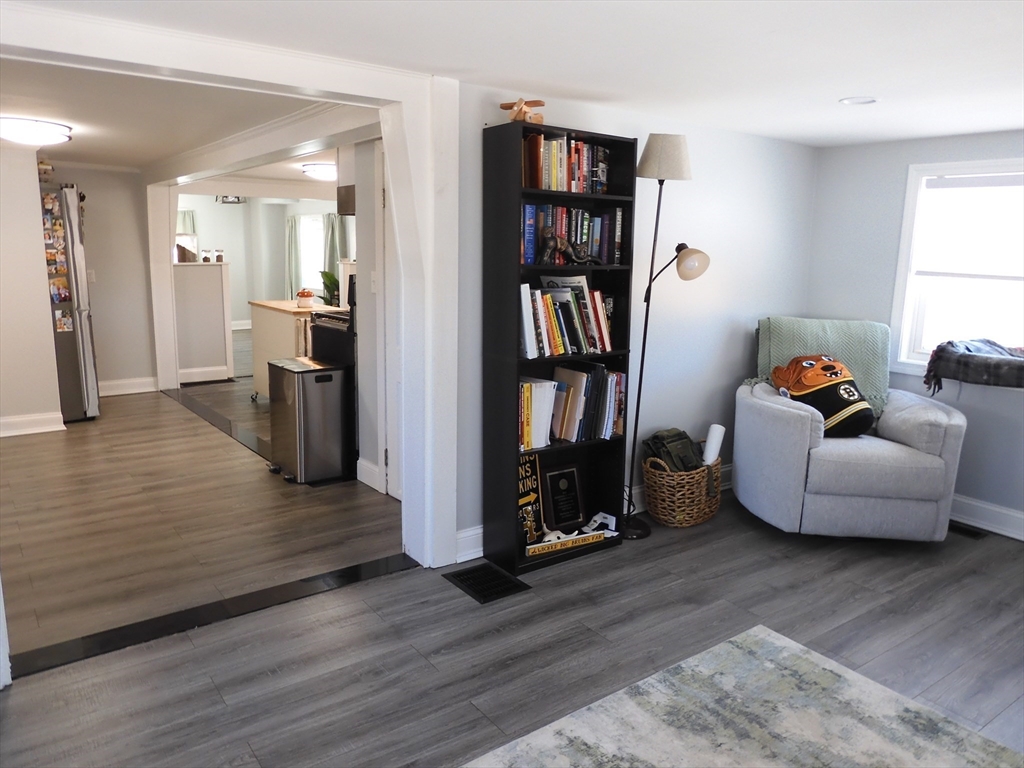 19 South Hunt Road Amesbury, MA 01913 - Photo 14 of 29