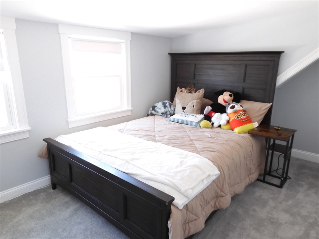 19 South Hunt Road Amesbury, MA 01913 - Photo 20 of 29