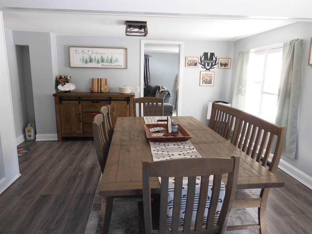 19 South Hunt Road Amesbury, MA 01913 - Photo 10 of 29