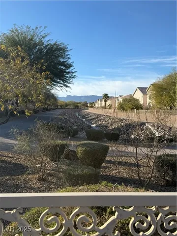 $2,300 | 9288 Pineneedle Ridge Street, Las Vegas, NV 89178