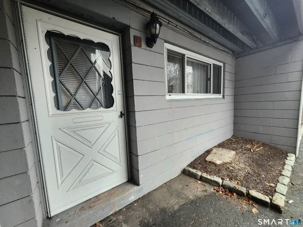 $2,550 | 4 Union Avenue, Unit 8, Norwalk, CT 06851