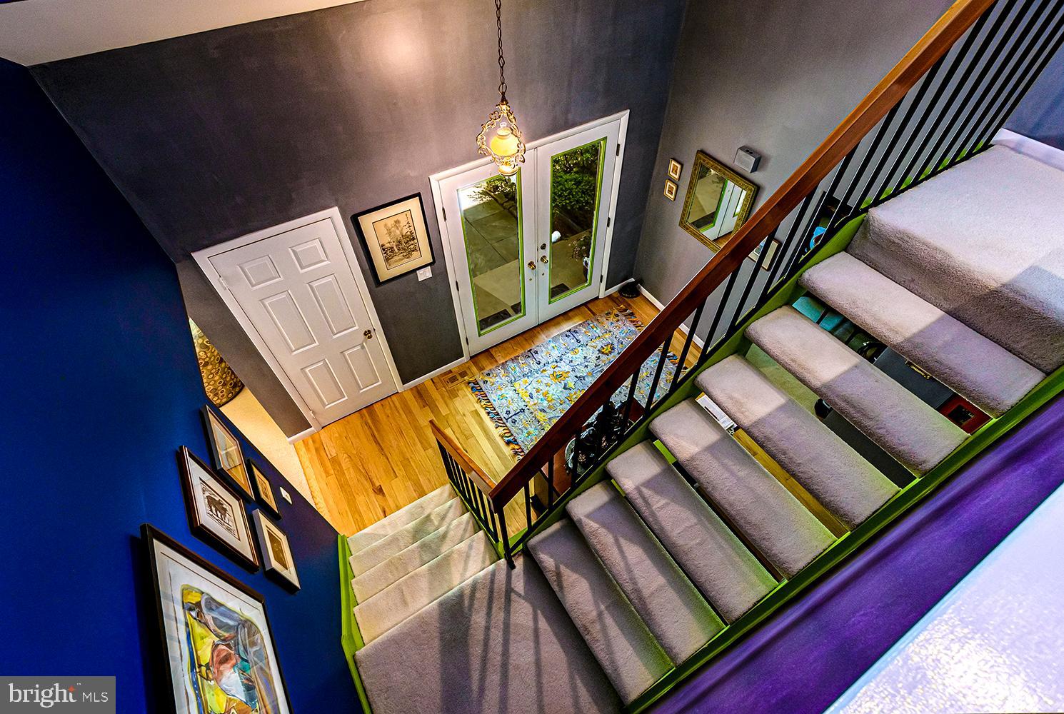 32 Summit Pass Medford, NJ 08055 - Photo 21 of 34 Balcony view of the foyer