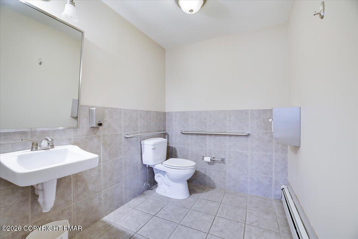 863 Interchange Road Kunkletown, PA 18058 - Photo 15 of 31 Half Bath