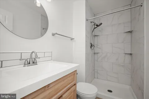 $449,000 | 148 Barnsfield Court, Unit 204, Gaithersburg, MD 20878
