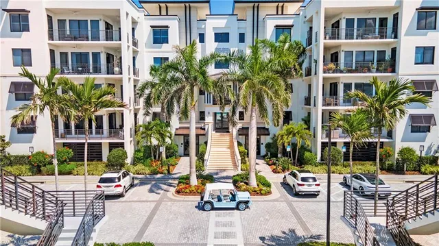 $1,399,000 | 1111 Central Avenue, Unit 207, Naples, FL 34102