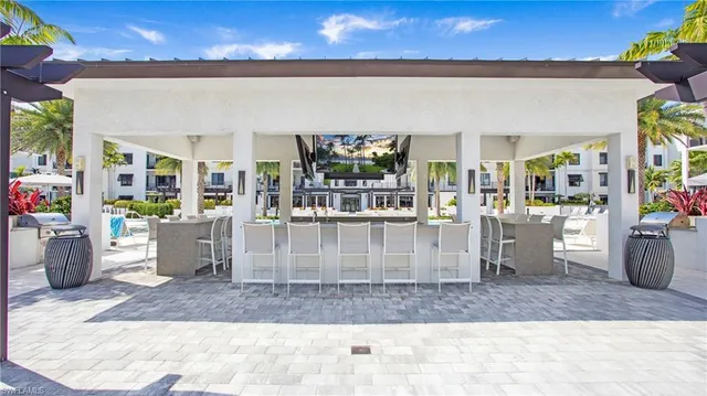 $1,399,000 | 1111 Central Avenue, Unit 207, Naples, FL 34102