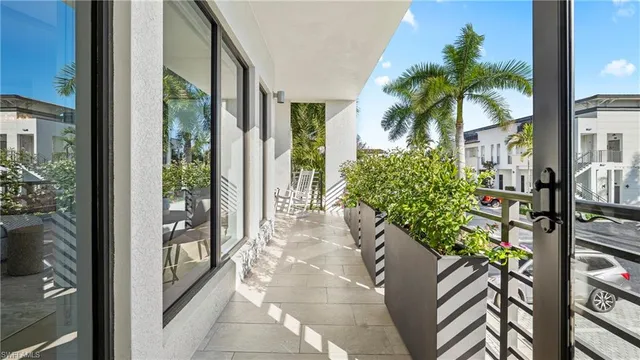 $1,399,000 | 1111 Central Avenue, Unit 207, Naples, FL 34102