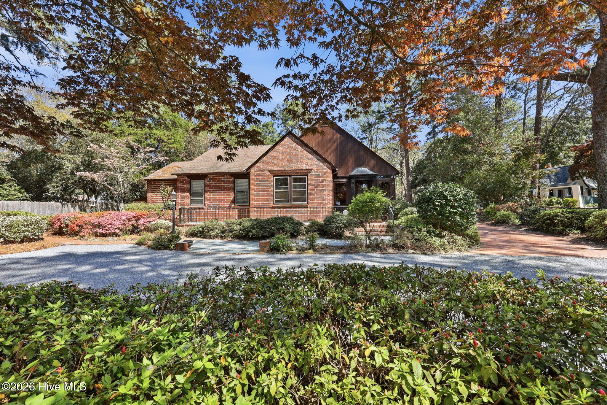 535 East Morganton Road Southern Pines, NC 28387 - Photo 5 of 64 5-web-or-mls-5_img_8385