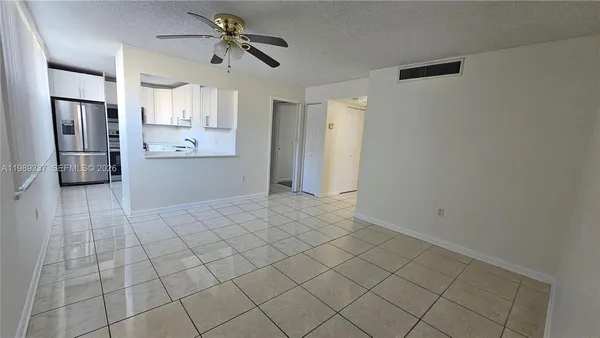 $225,000 | 9480 Tangerine Place, Unit 101, Davie, FL 33324