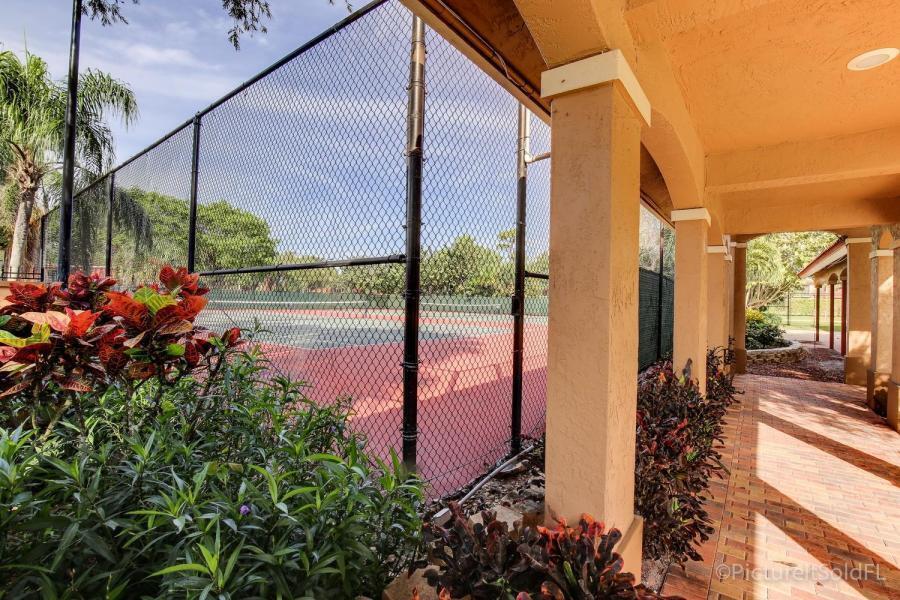 8255 Severn Drive, Unit D Boca Raton, FL 33433 - Photo 15 of 27 GetMedia (14)