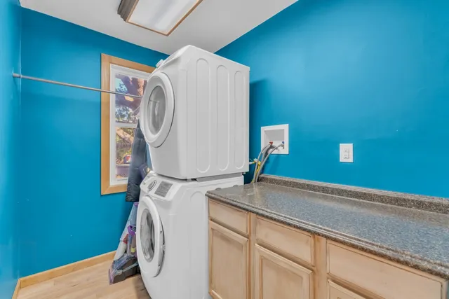 $290,000 | 2800 Mabie Street, Delavan, WI 53115