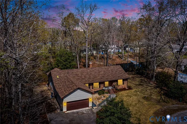 $448,000 | 1120 Dillard Street, Tappahannock, VA 22560