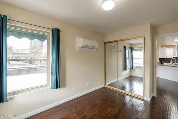 $1,300 | 450 Elm Drive, Unit 206, Las Vegas, NV 89169