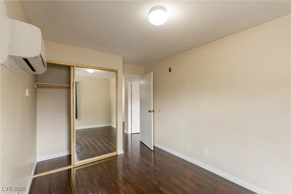 $1,300 | 450 Elm Drive, Unit 206, Las Vegas, NV 89169