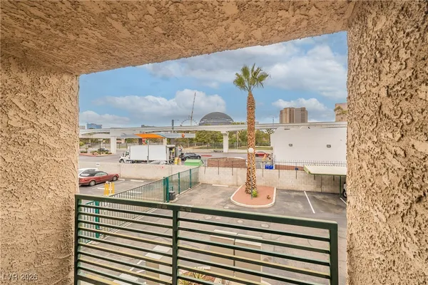 $1,300 | 450 Elm Drive, Unit 206, Las Vegas, NV 89169