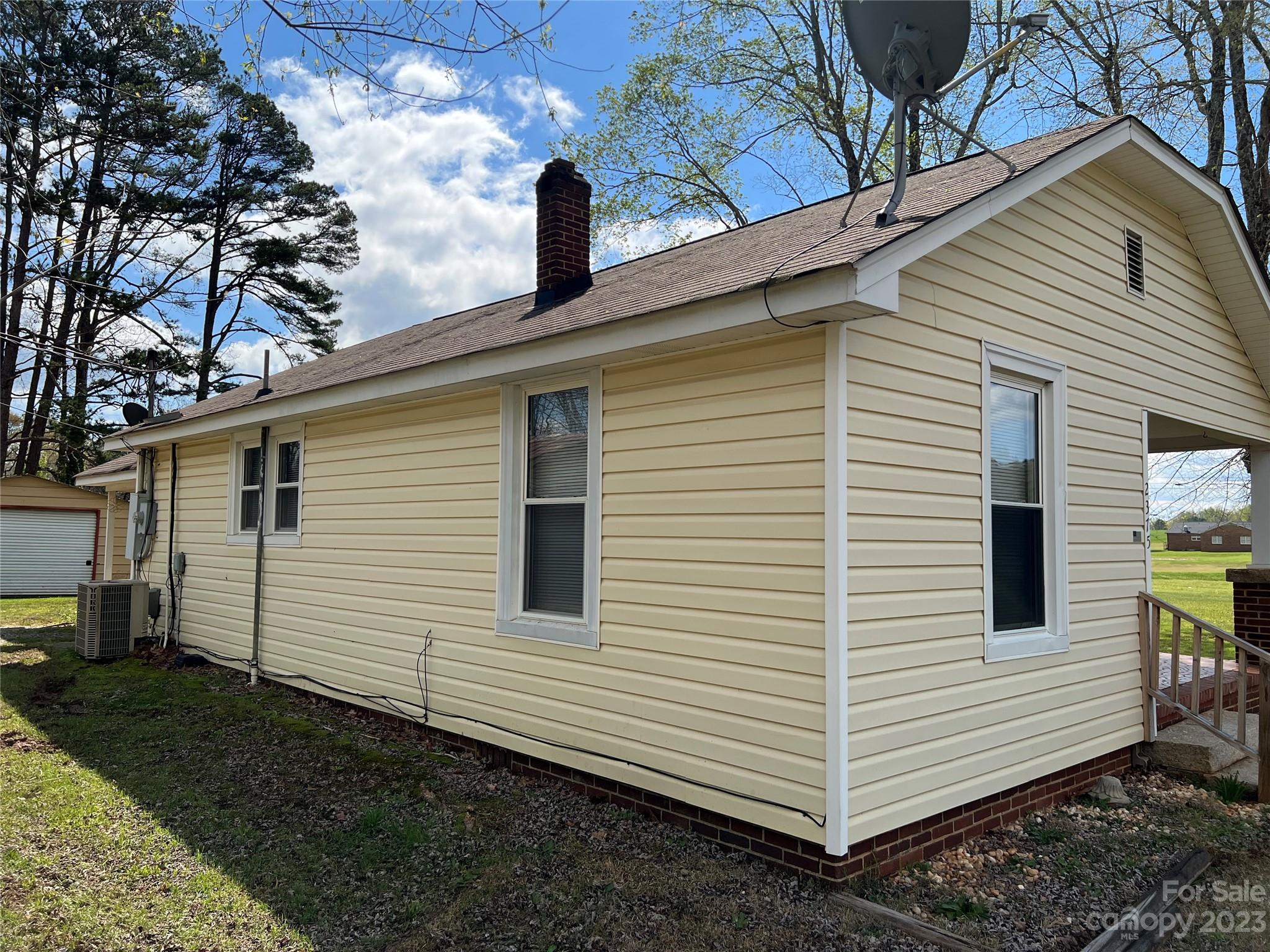 2375 Phaniel Church Road Rockwell, NC 28138 - Photo 3 of 25 Gallery Image 3