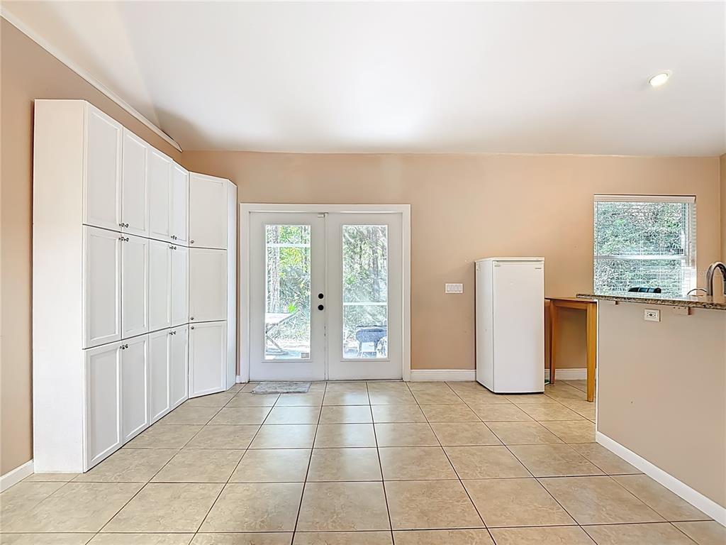 2730 68th Avenue Northeast Naples, FL 34120 - Photo 14 of 86