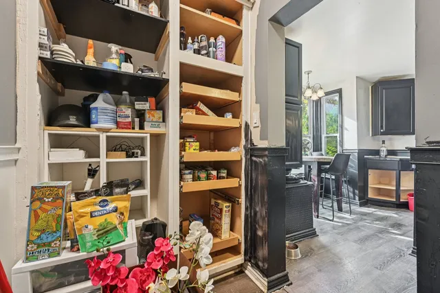 $278,000 | 215 South Park Avenue, Waukegan, IL 60085