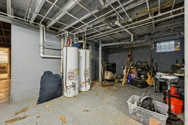 $278,000 | 215 South Park Avenue, Waukegan, IL 60085