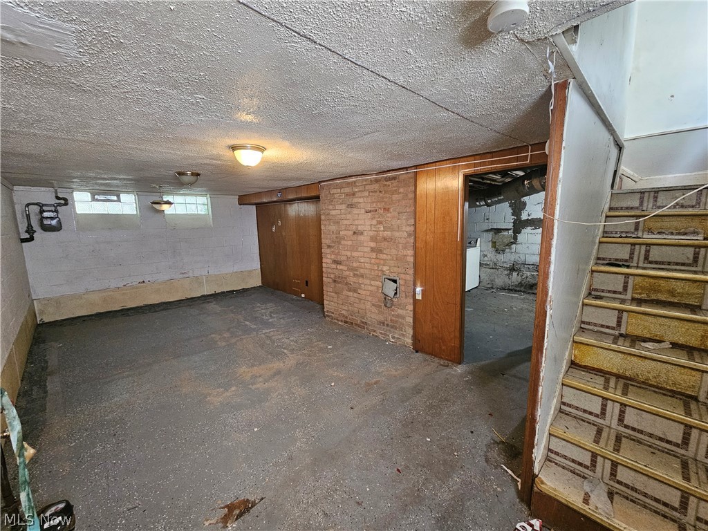 931 Yellowstone Road Cleveland, OH 44121 - Photo 47 of 48 Gallery Image 47