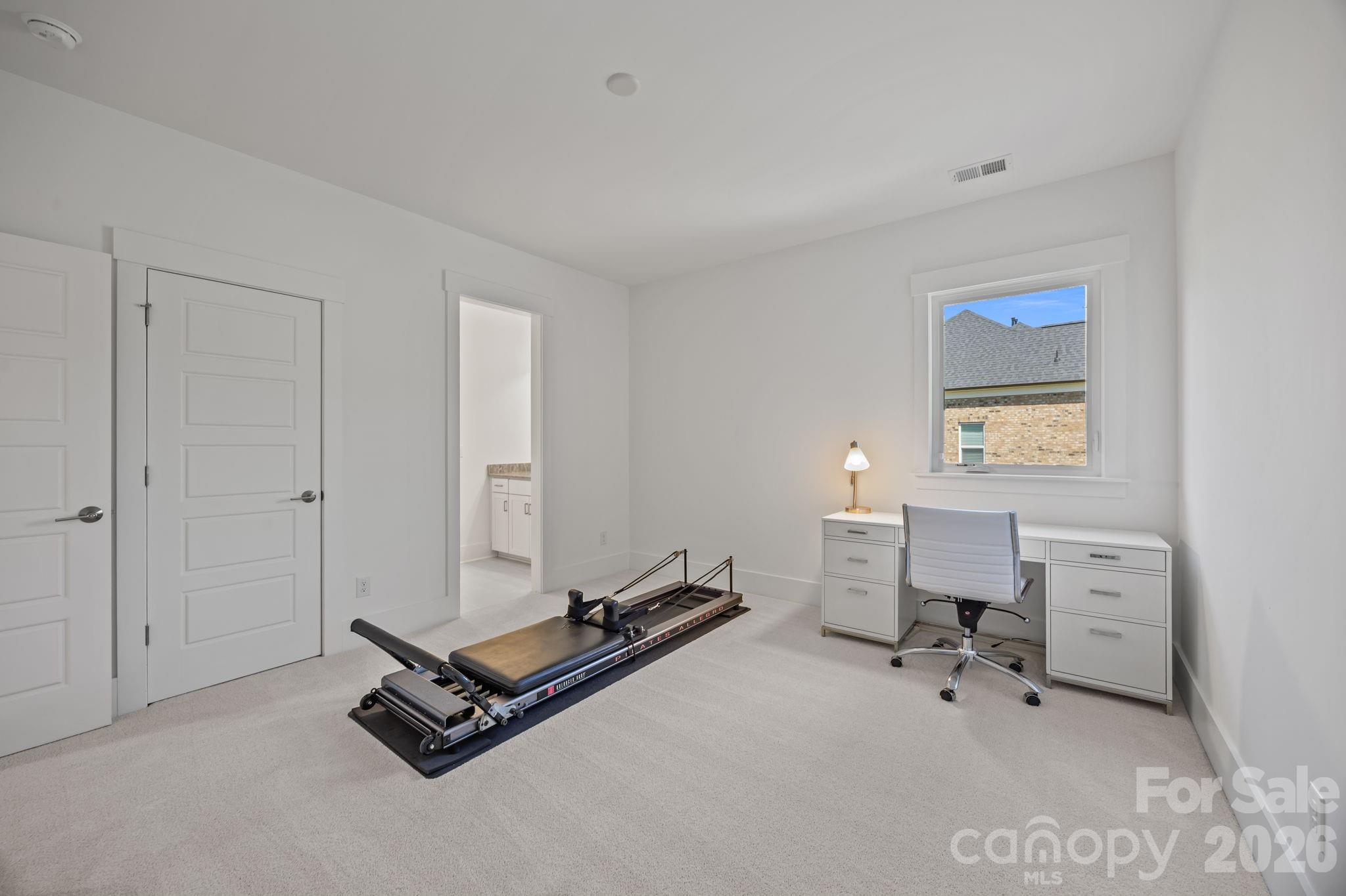 8620 Balcony Bridge Road Huntersville, NC 28078 - Photo 39 of 48 a room with furniture