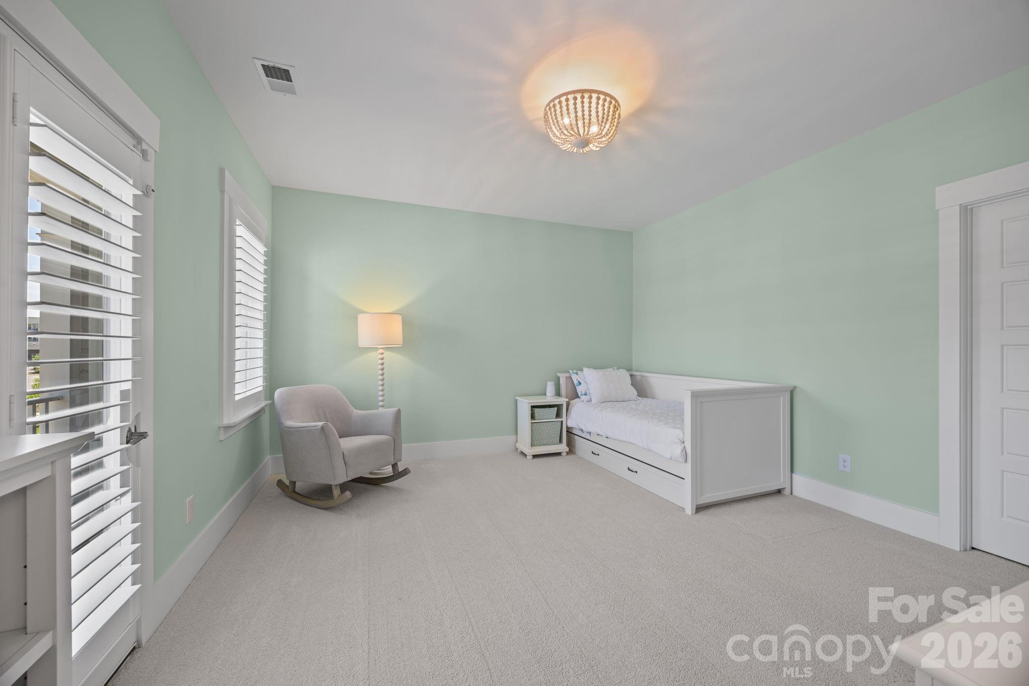 8620 Balcony Bridge Road Huntersville, NC 28078 - Photo 40 of 48 a room with furniture and a window