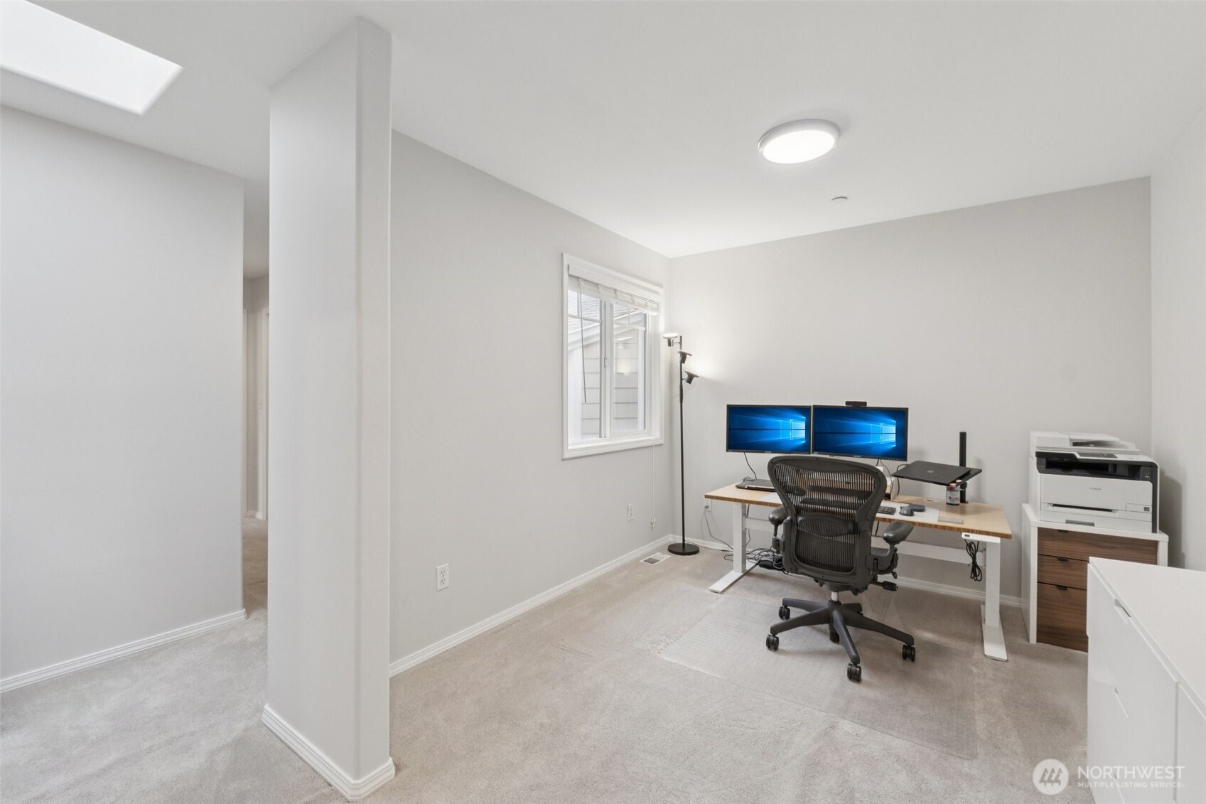 8125 212th Street Southwest, Unit 9 Edmonds, WA 98026 - Photo 18 of 27