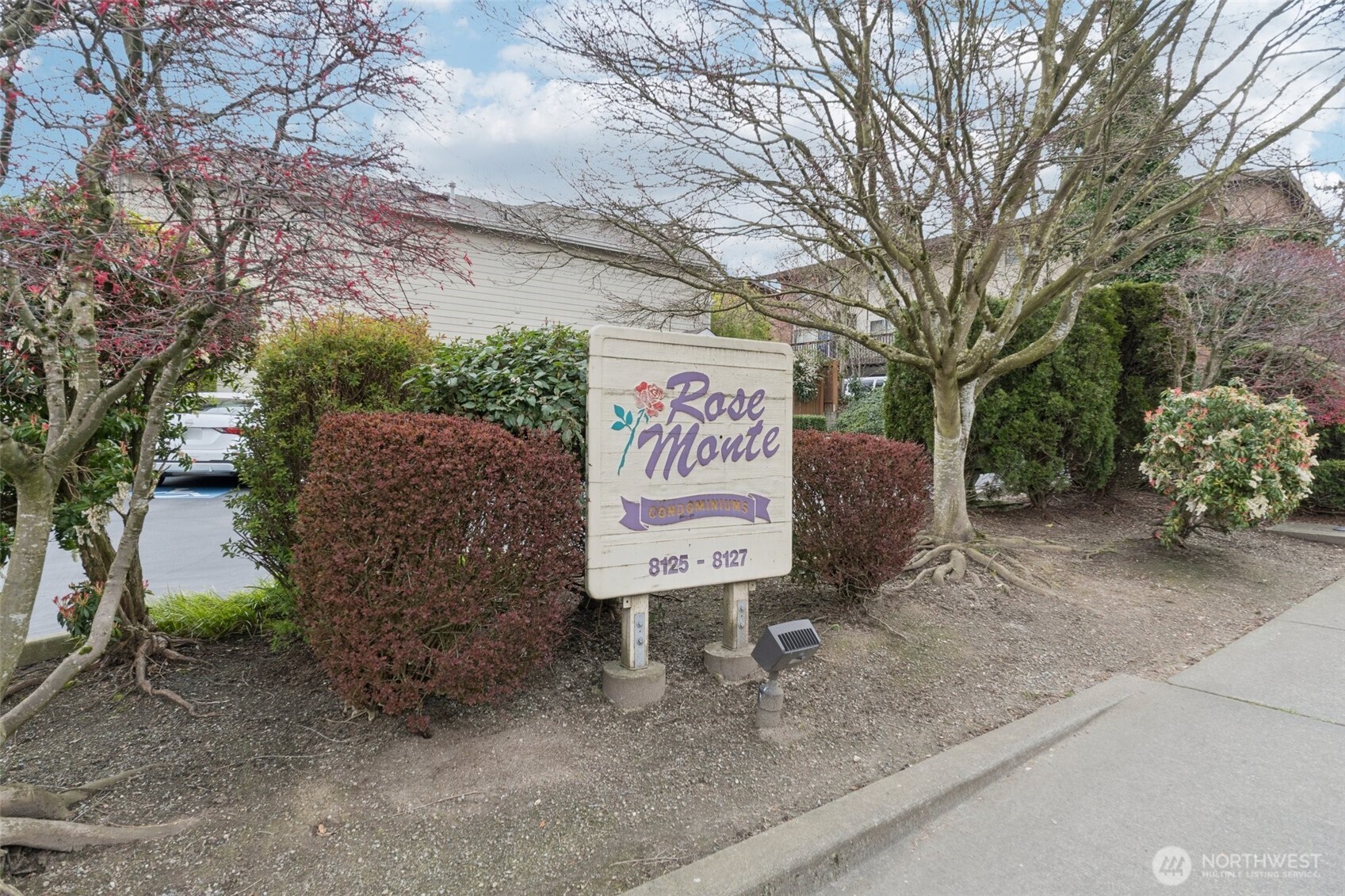 8125 212th Street Southwest, Unit 9 Edmonds, WA 98026 - Photo 26 of 27