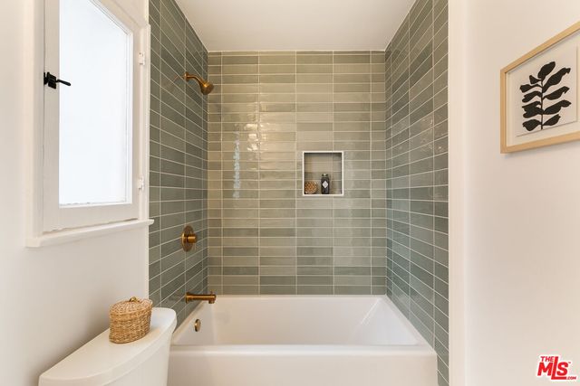 $711,000 | 1117 North Vista Street, West Hollywood, CA 90046