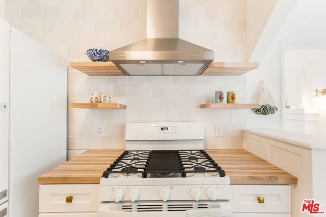 $711,000 | 1117 North Vista Street, West Hollywood, CA 90046