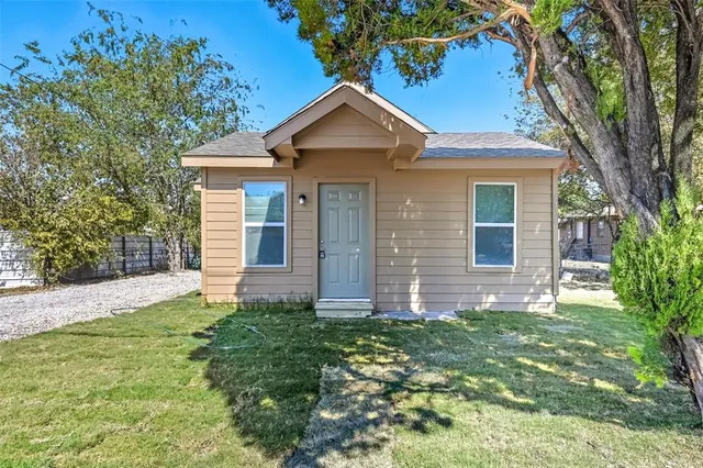 $1,600 | 8708 Ronnie Street, White Settlement, TX 76108