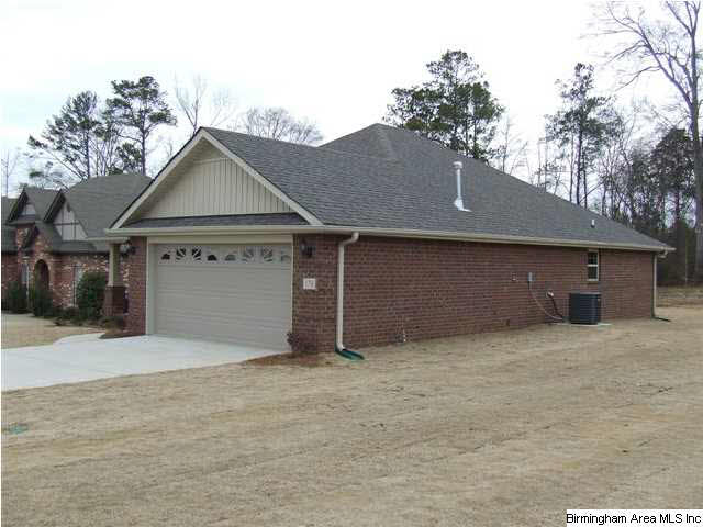 361 Vincent Street Alabaster, AL 35007 - Photo 3 of 26