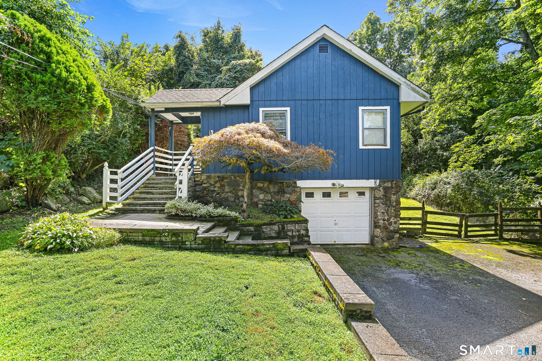3 Auburn Road New Fairfield, CT 06812 - Photo 2 of 26 Gallery Image 2