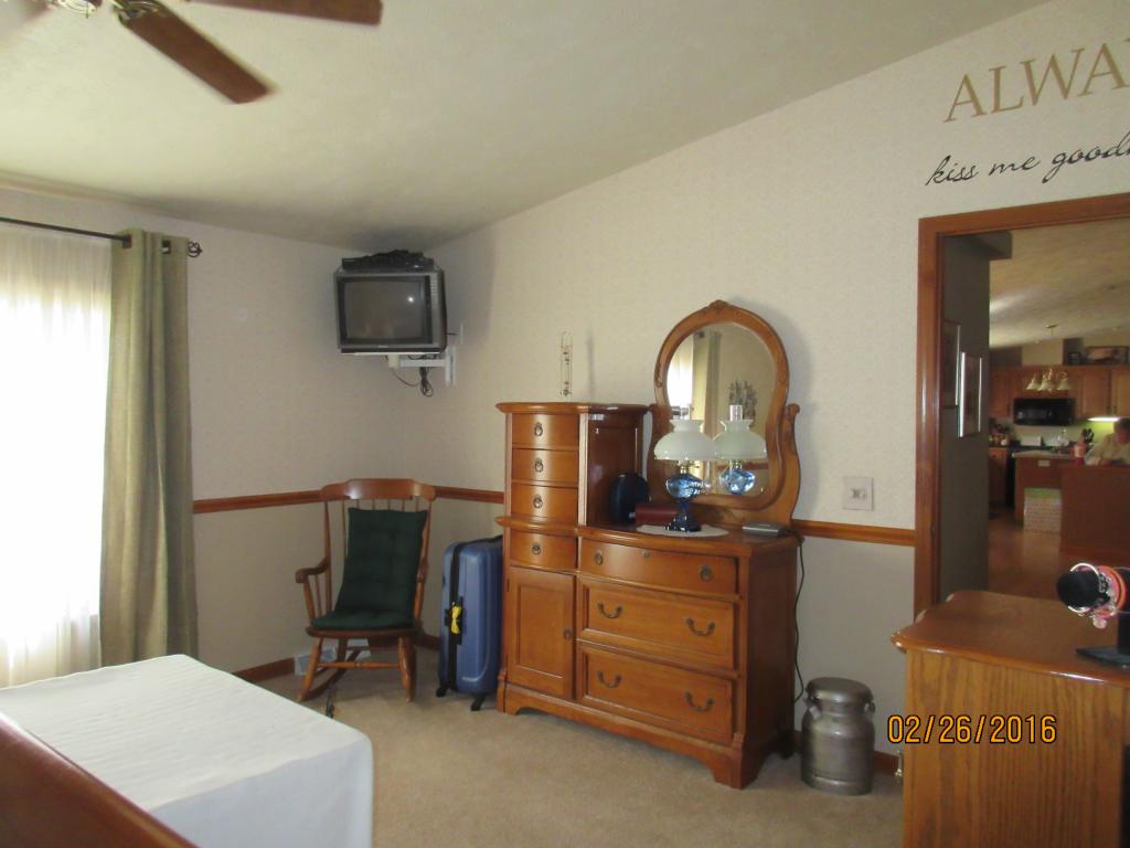 7 Hawaii Lane Rochester, NH 03867 - Photo 13 of 23