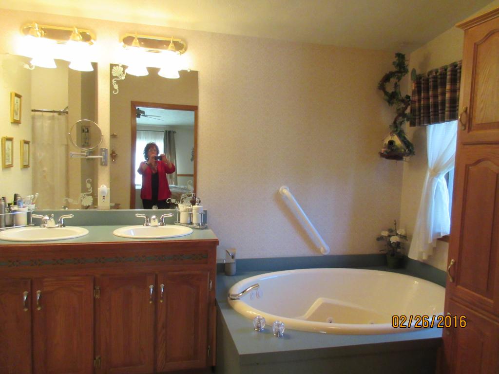 7 Hawaii Lane Rochester, NH 03867 - Photo 14 of 23