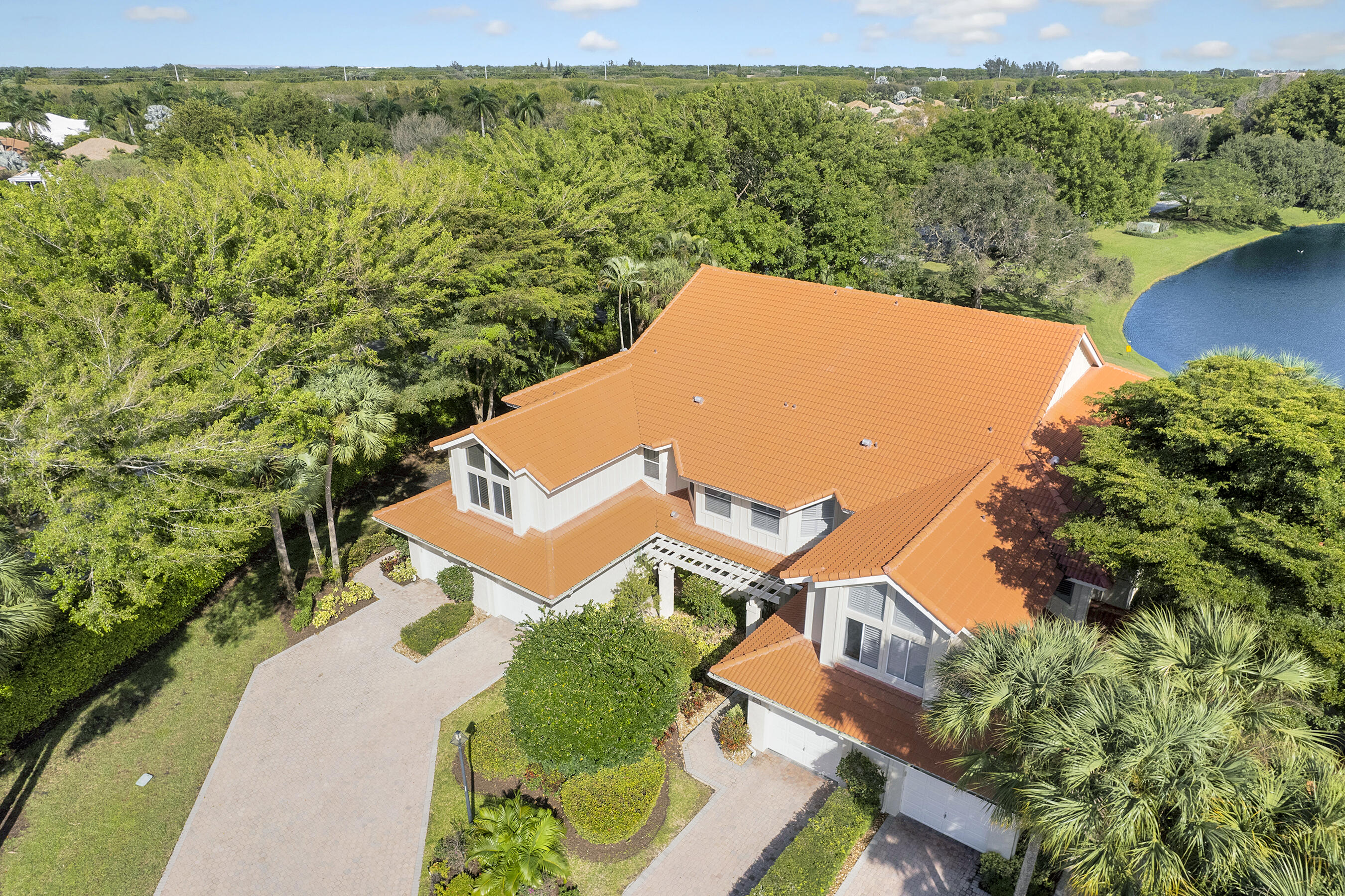 2506 Coco Plum Boulevard, Unit 1402 Boca Raton, FL 33496 - Photo 34 of 36 DJI_0263