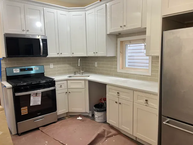 $2,400 | 36 Humphrey Avenue, Bayonne, NJ 07002