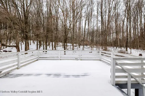 $435,000 | 10 Barrington Drive, Copake, NY 12516