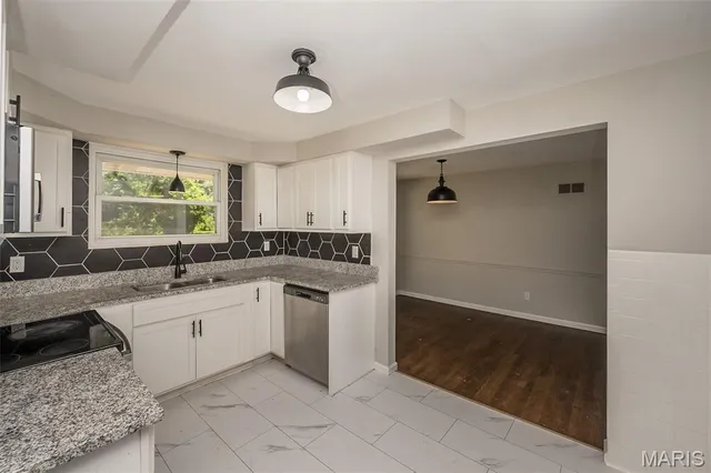 $180,000 | 1877 Claudine Drive, St. Louis, MO 63138