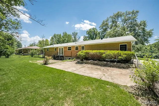 $180,000 | 1877 Claudine Drive, St. Louis, MO 63138