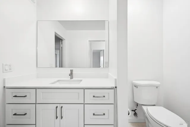 $3,510,000 | 2038 Paradise Drive, Tiburon, CA 94920