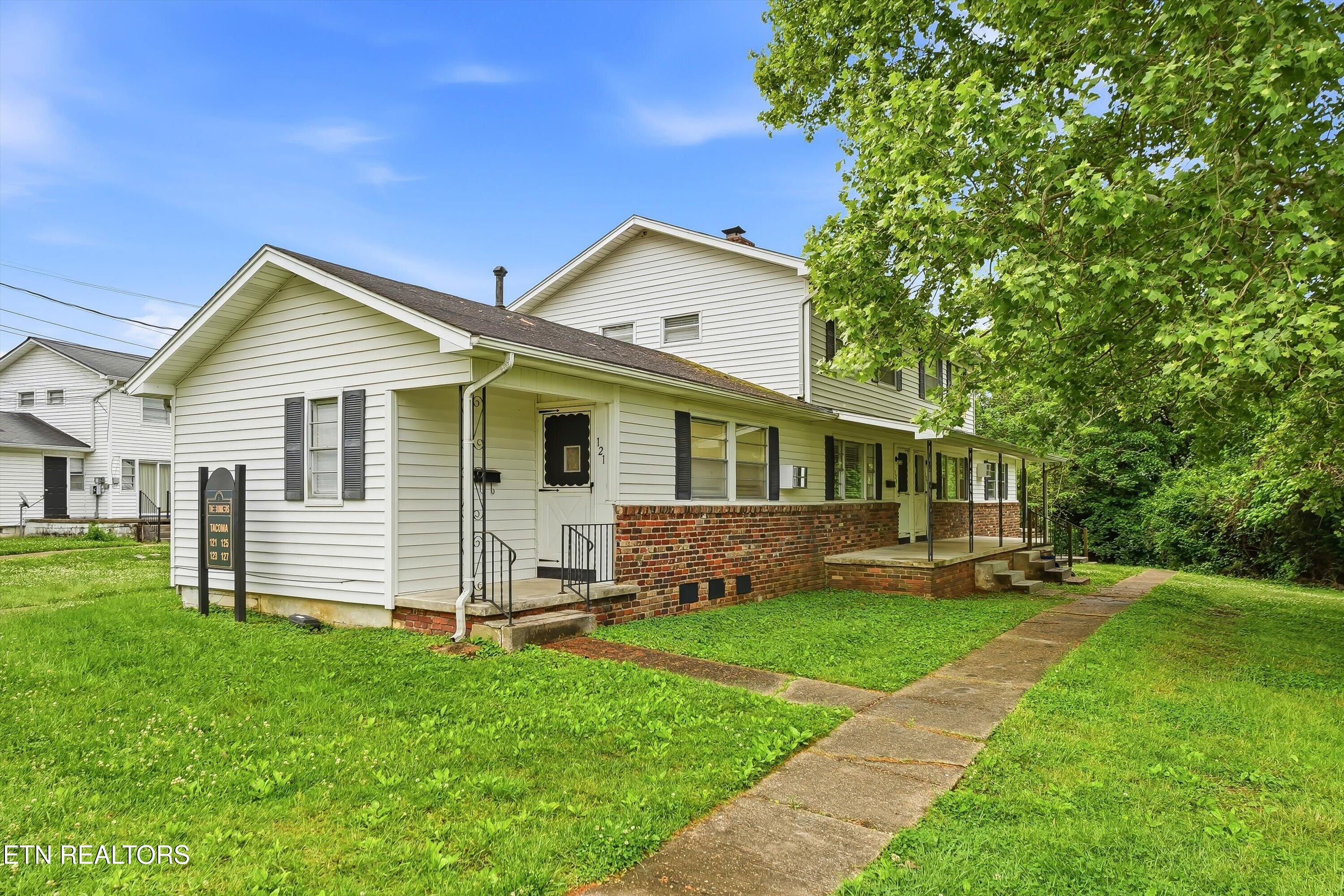 121 Tacoma Road, Unit 121 127 Oak Ridge, TN 37830 - Photo 2 of 11 02-121 Tacoma Rd-2