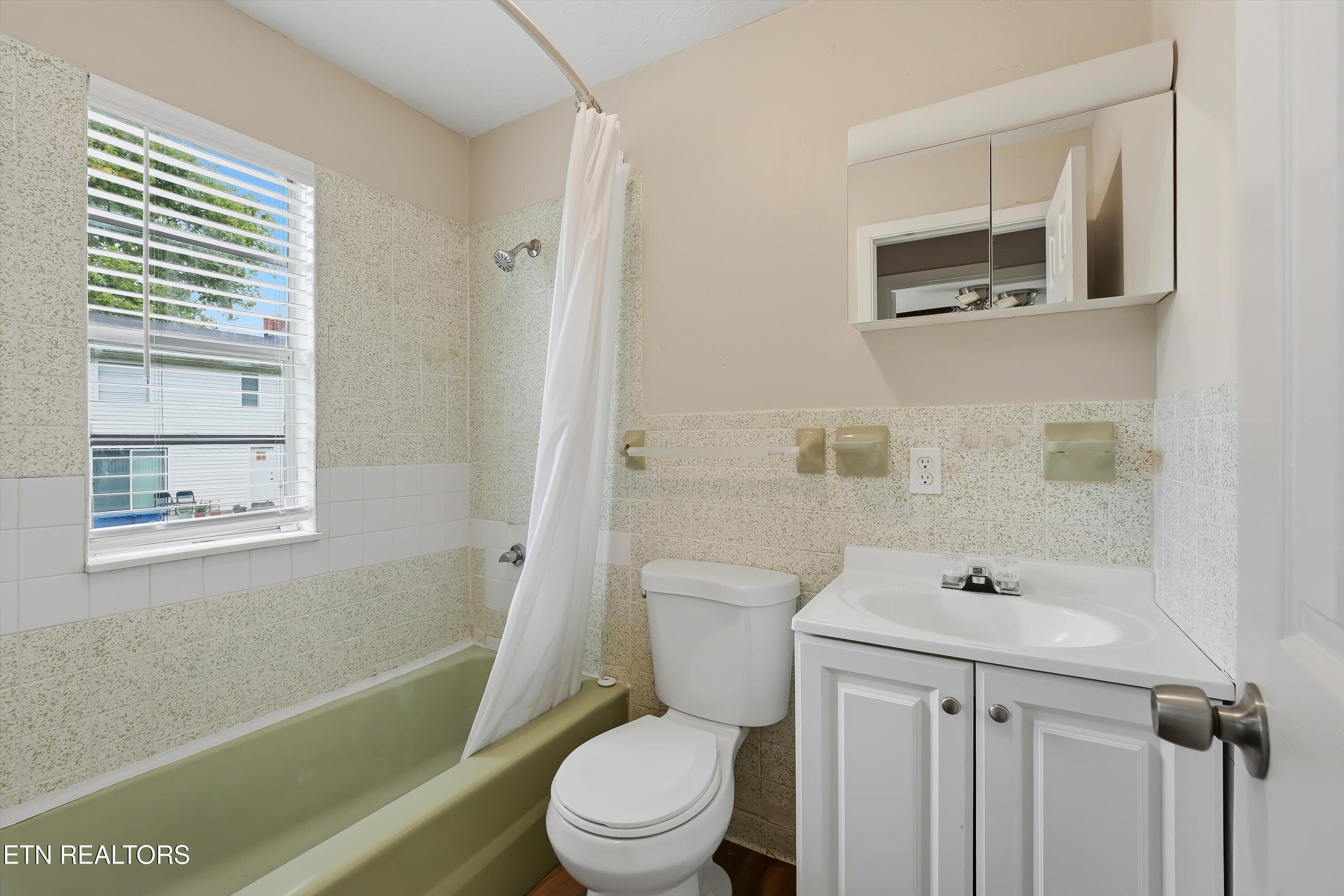 121 Tacoma Road, Unit 121 127 Oak Ridge, TN 37830 - Photo 10 of 11 10-105 Tacoma Rd-10