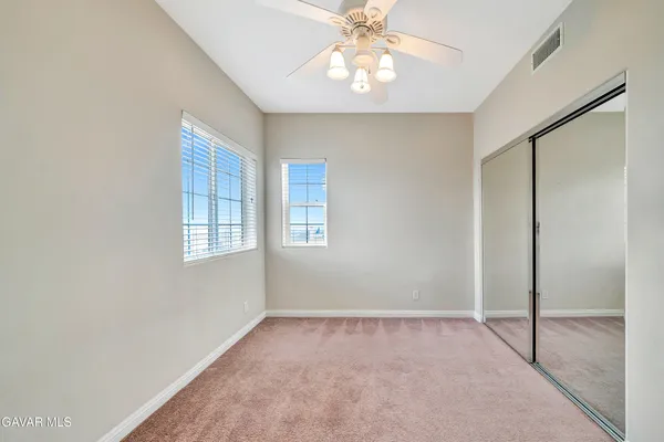 $949,900 | 345 Lakeview Drive, Palmdale, CA 93551