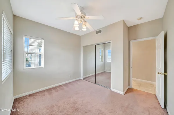 $949,900 | 345 Lakeview Drive, Palmdale, CA 93551