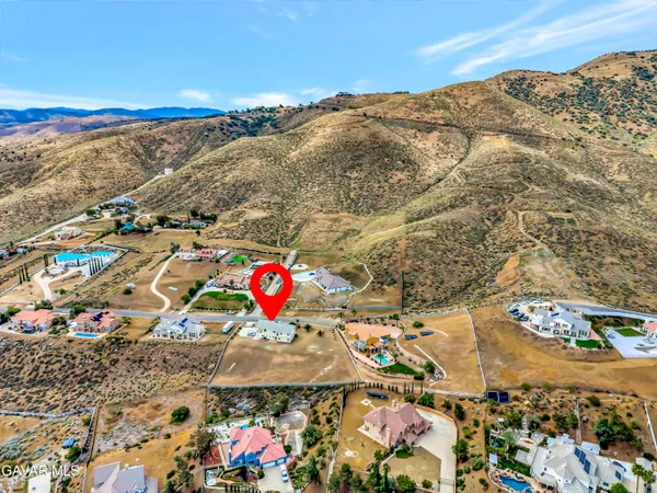 $949,900 | 345 Lakeview Drive, Palmdale, CA 93551