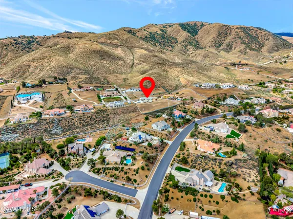 $949,900 | 345 Lakeview Drive, Palmdale, CA 93551